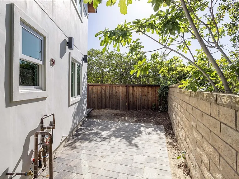 19429 Singing Hills Dr — Photo 26