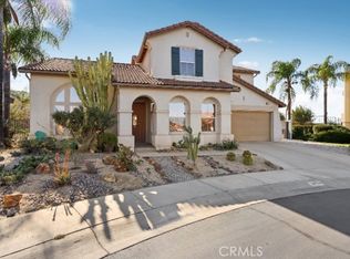 3770 Deerlodge Cir, Corona, CA