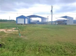 12-14 Sandhill Ln, Seadrift, TX 77983