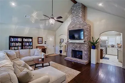 Building Photo - 3659 W Mountain View Dr