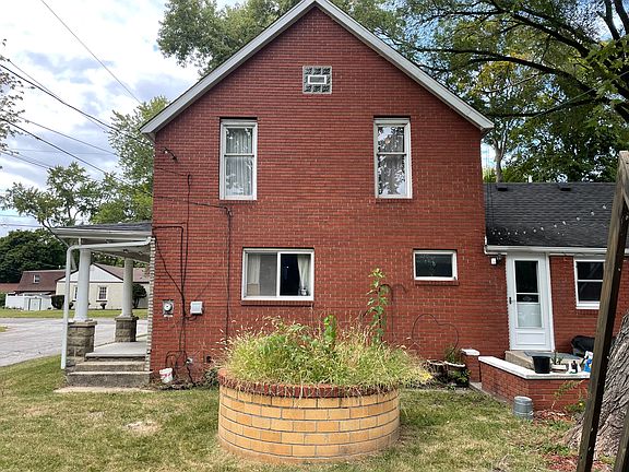 2nd image of 47 N Illinois St
