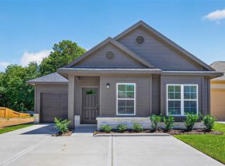 11864 E Gate Dr, Willis, TX 77318