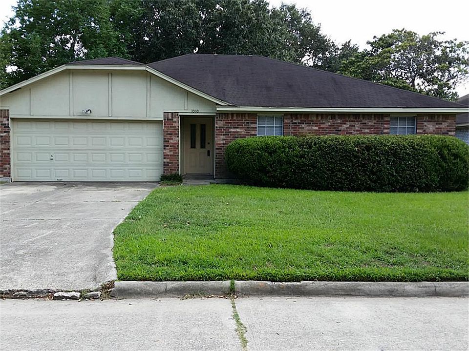 1st image of 1010 Stoneleigh Ct