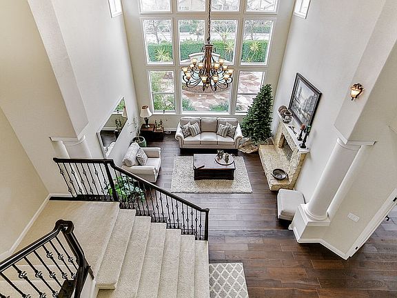 4th image of 5220 Arezzo Dr