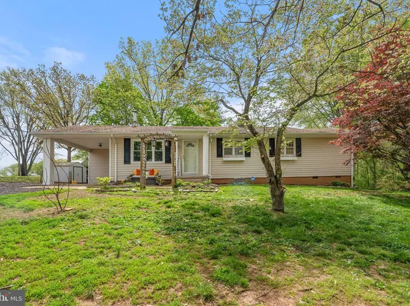 14615 Vint Hill Rd, Nokesville, VA 20181