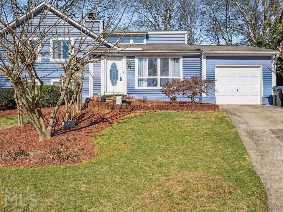 1st image of 700 Singing Hills Ct