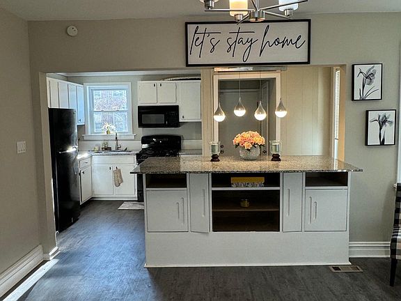 4th image of 1004 N 16th St