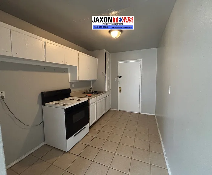 3906 Harrison Ave #2 — Photo 3