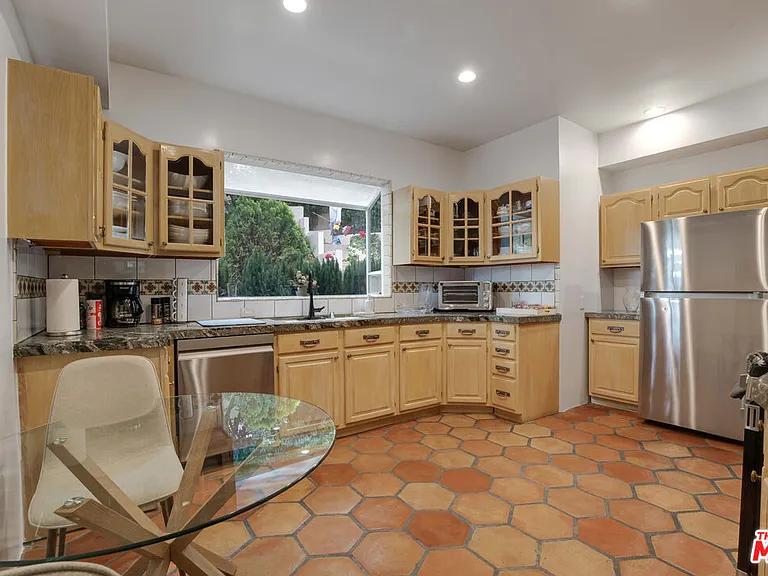 10160 Cielo Dr #1/2 — Photo 19