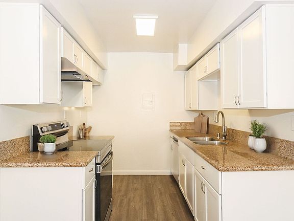 3rd image of 17320 Burbank Blvd #49