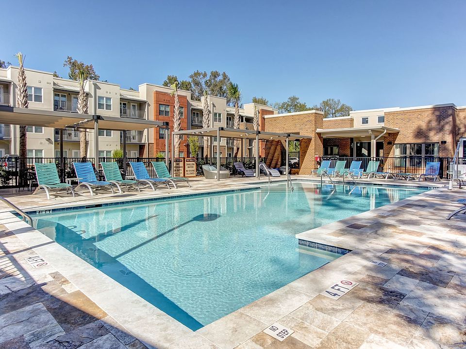 1st image of 1871 Ashley River Rd APT 2306