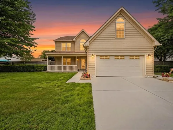 2613 Level Loop Rd, Virginia Beach, VA 23456