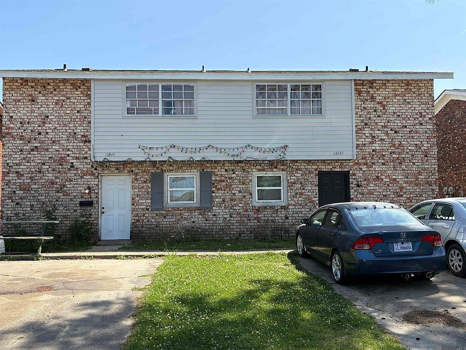 1st image of 13842-13844 Goodwood Dr