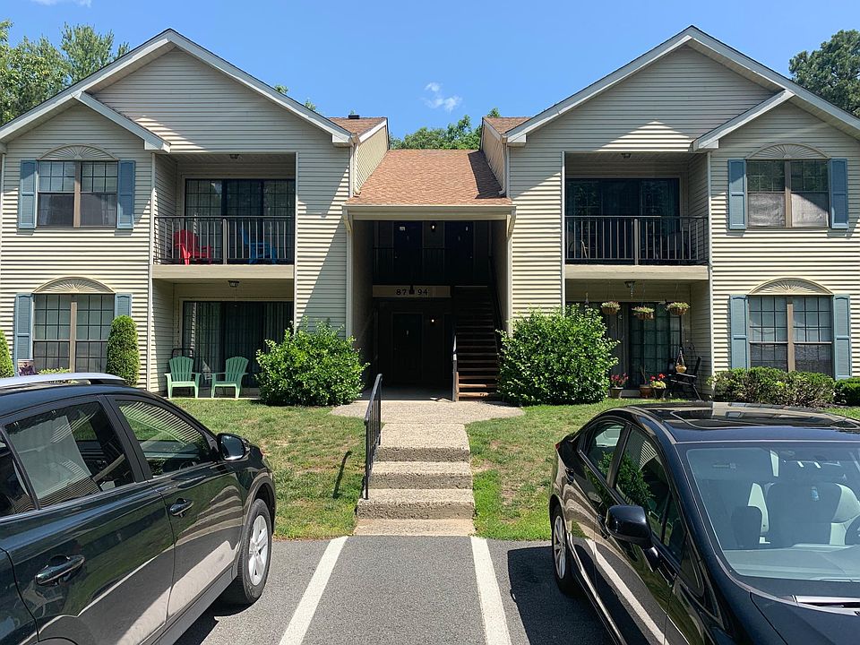 1st image of 88 Sussex Pl #88