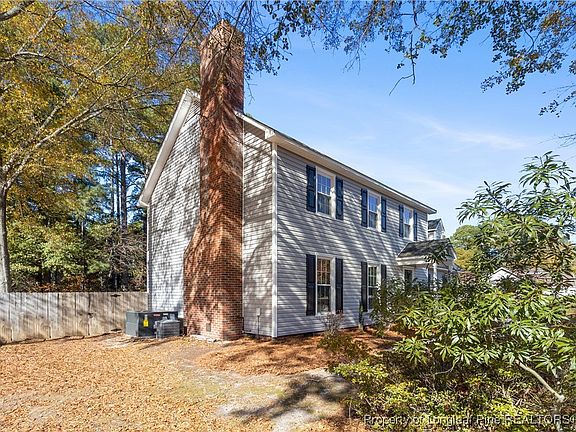 4th image of 6490 Windy Creek Way