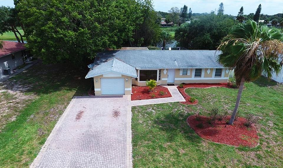1st image of 44 Oakland Hills Pl