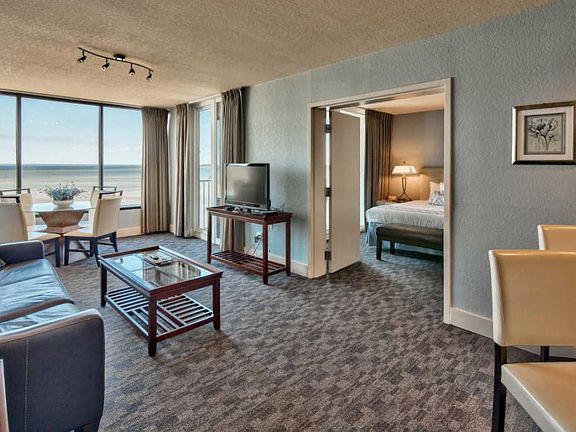 2nd image of 200 Sandestin Blvd N #6570