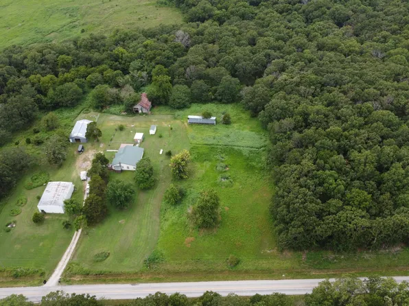 3325 SW Highway Vv, El Dorado Springs, MO 64744