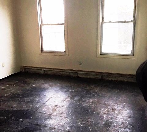 Additional Living Room