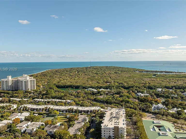 210 Sea View Dr #207 — Photo 29