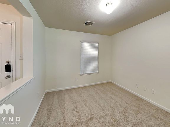 5th image of 4103 Oakview Creek Ln