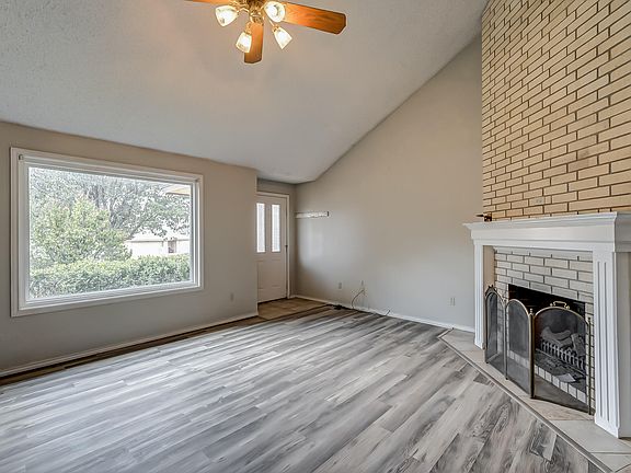 2nd image of 6829 Hyden Ave