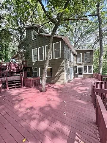 3835 Clubhouse Circle — Photo 2