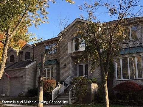1st image of 740 Lamont Ave