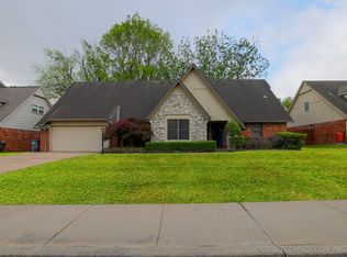 7014 E 64th Pl, Tulsa, OK 74133