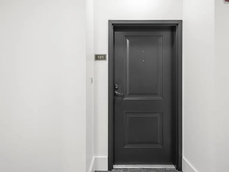 2360 Logan Cir #101 — Photo 33