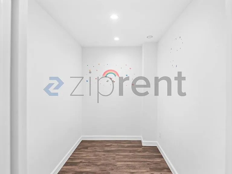 11030 Firethorne Dr — Photo 22