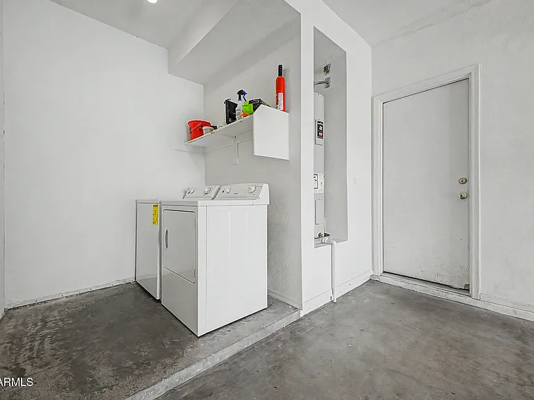 1886 E Don Carlos Ave #173 — Photo 25