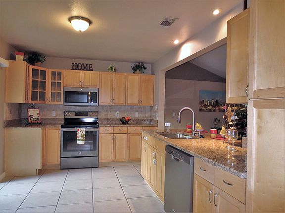 3rd image of 630 Marni Dr