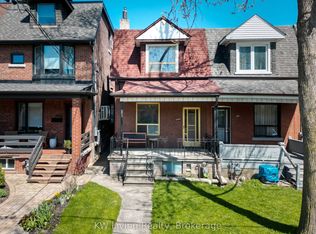 299 Grace St, Toronto, ON M6G 3A7
