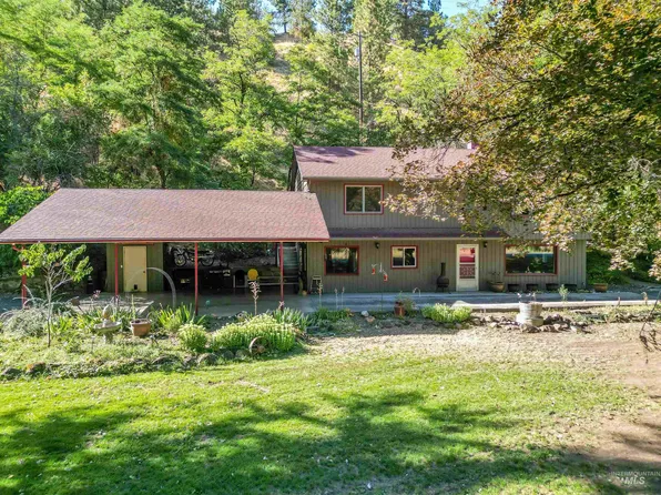 1701 Highway 3, Kendrick, ID 83537