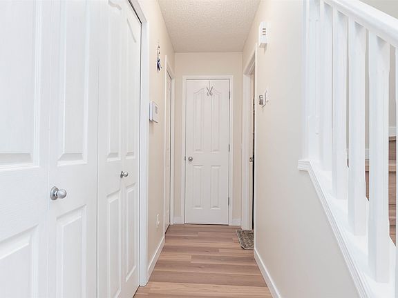 5th image of 91 Appleton Cres