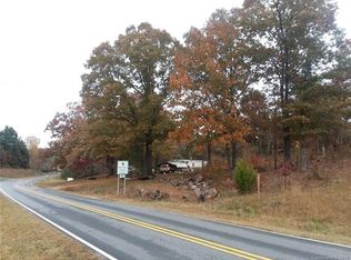 205 Pea Ridge Rd, Mill Spring, NC 28756