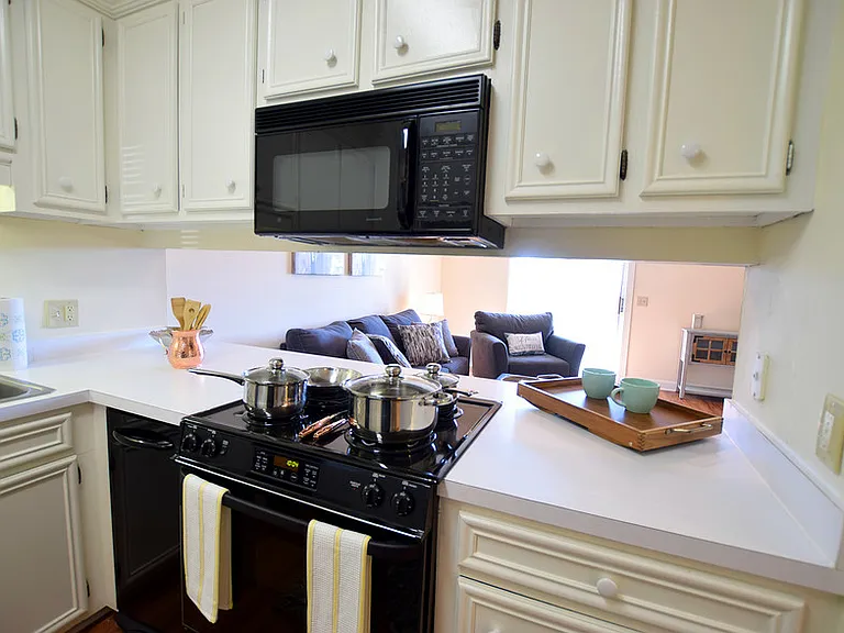 Northpointe Village Apartments — Photo 5