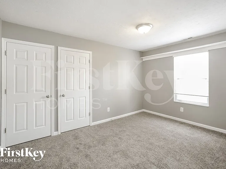 5720 Ashby Dr — Photo 11