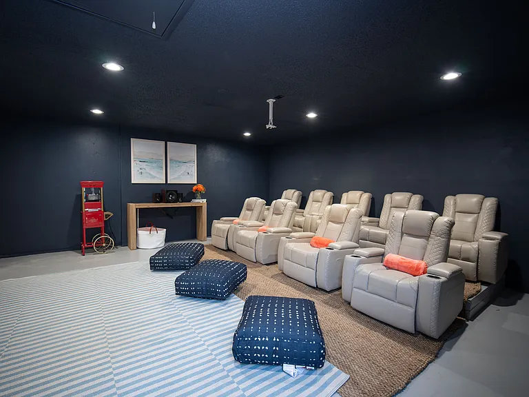 1394 Stonehenge Way — Photo 8