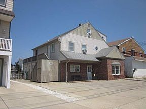 1st image of 333 44th St