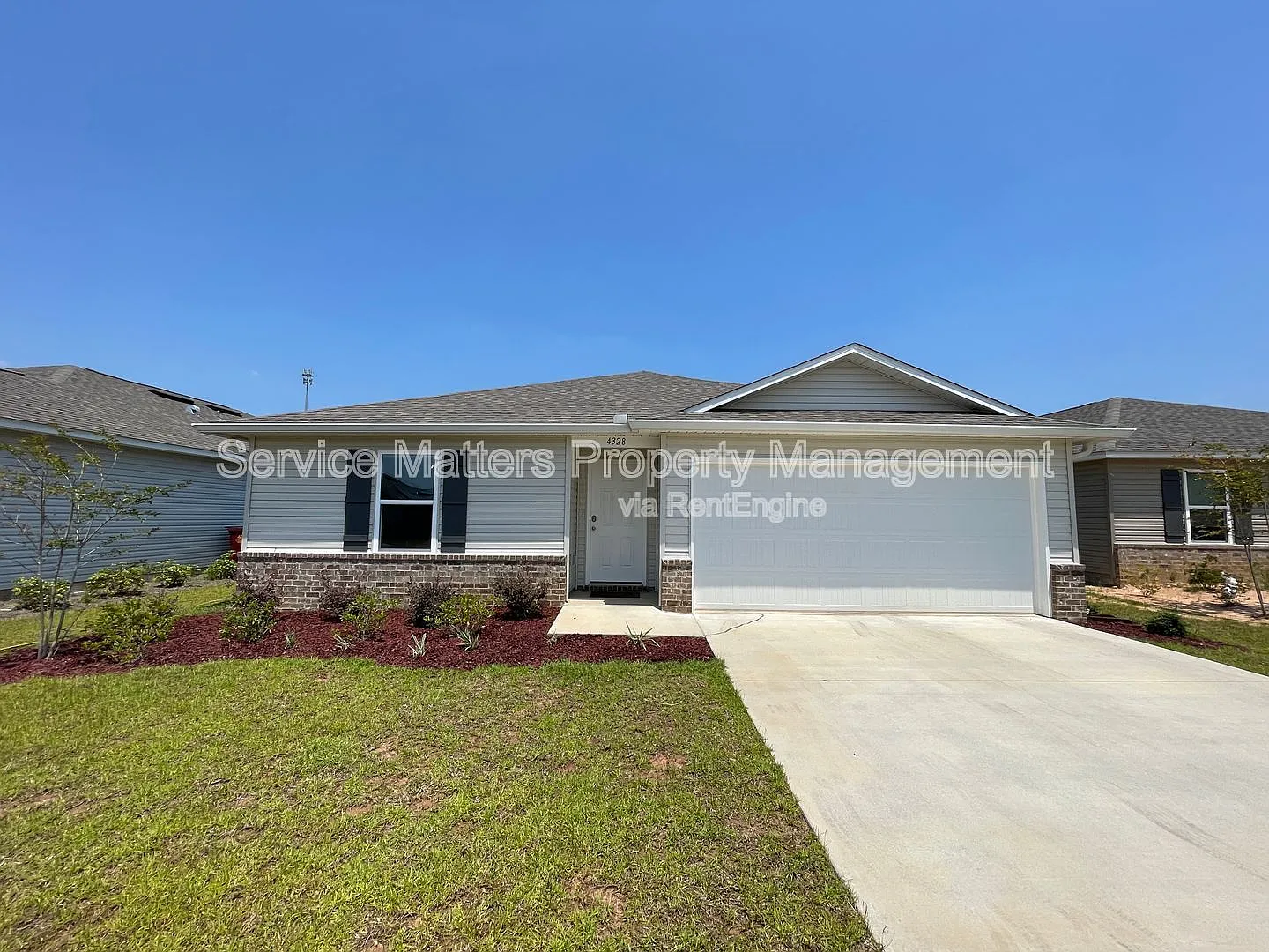 3 bed, 2.0 bath, 1516 sqft, $1,900 — Photo 1