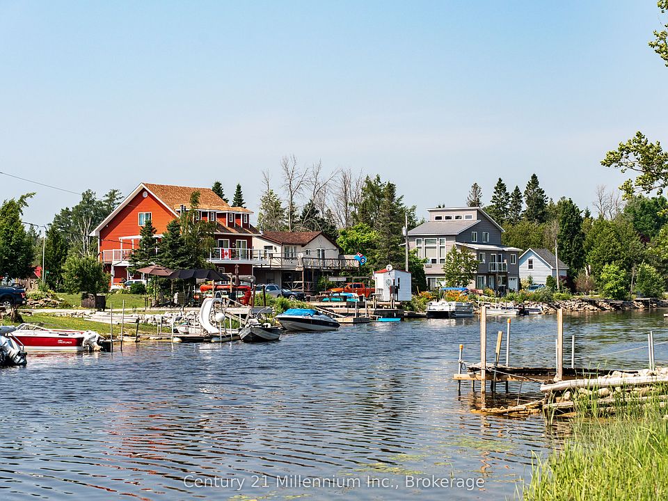 1st image of 29 Heron Point Rd