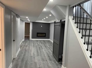 155 Chelsea Cres #2, Bradford West Gwillimbury, ON L3Z0J8