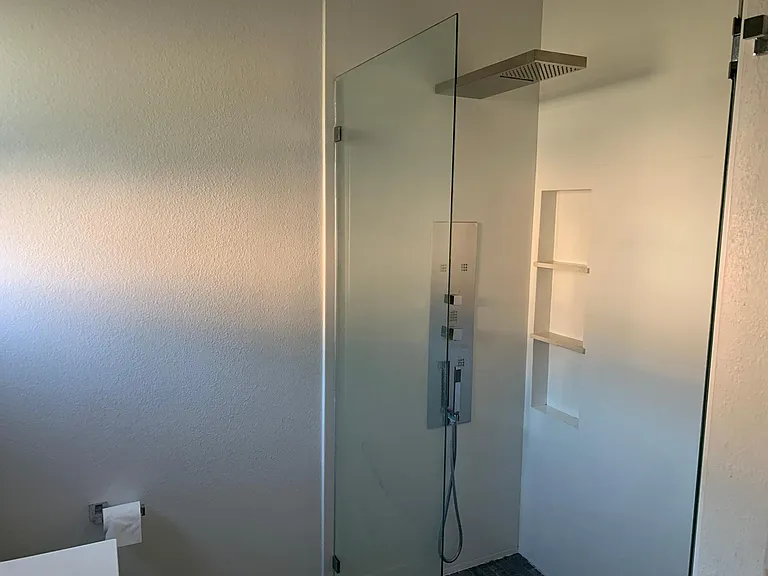 8644 La Salle St — Photo 5