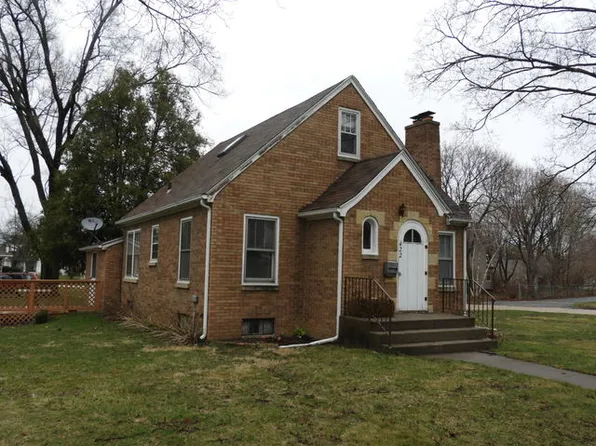 422 E Grant Hwy, Marengo, IL 60152