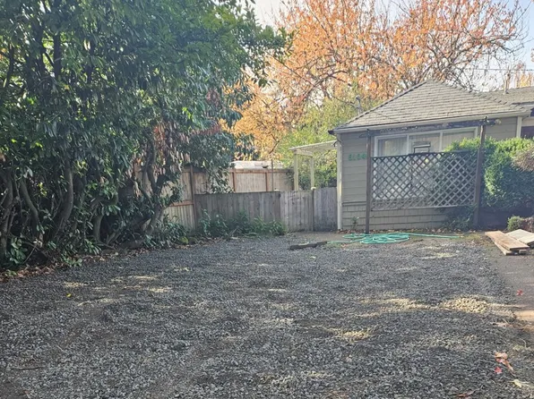 91046 S Willamette St, Eugene, OR 97408