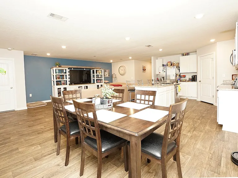 904 Merganser Way — Photo 13