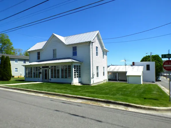 305 E North St, Wytheville, VA 24382