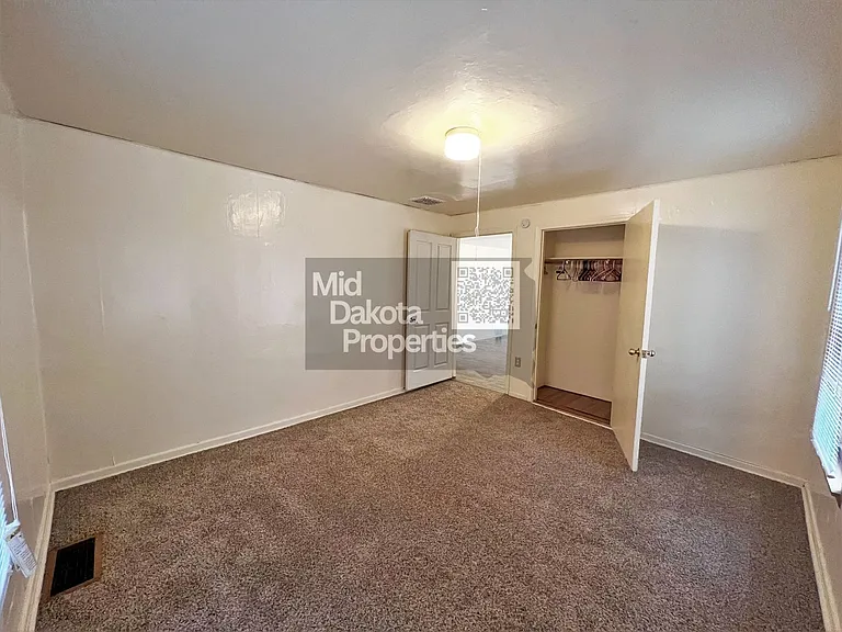 414 E 7th Ave — Photo 6